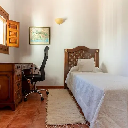 Belvilla By Oyo Cortijo De Santa Cruz